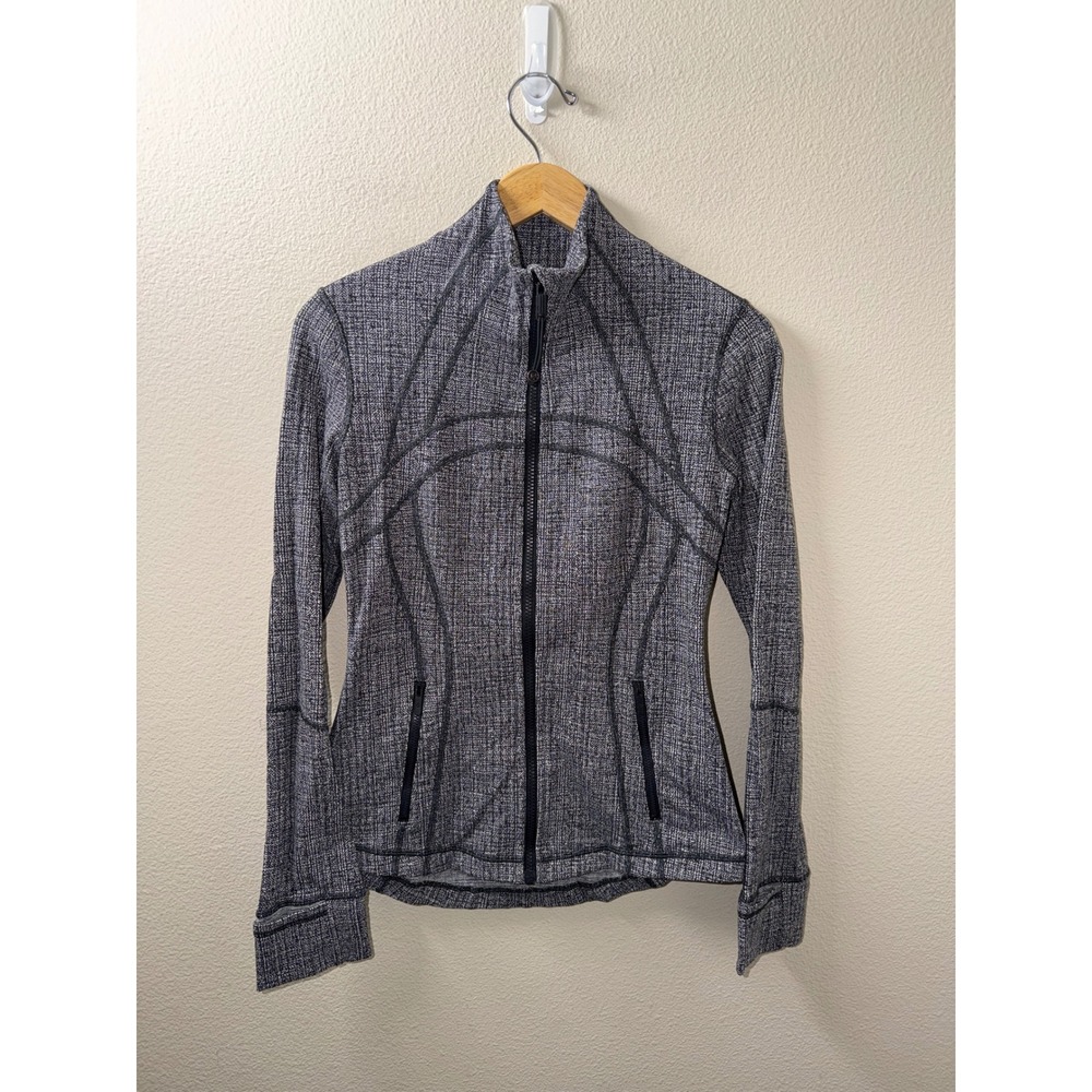Women's Lululemon Define Jacket Size 6